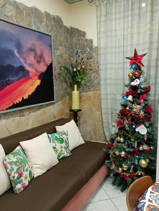 Seme Dell' Etna Villa Catania-Fontanarossai nemzetközi repülőtér Kültér fotó